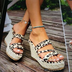 Leopard print sandals